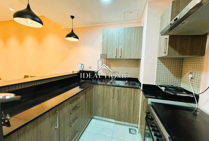 955569 - Property Image 3