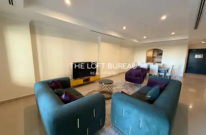 Apartment - 1 Bedroom - 2 Bathrooms for rent in East Porto Drive - Porto Arabia - The Pearl Island - Doha