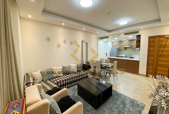 941432 - Property Image 2