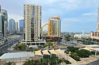 Apartment - 2 Bedrooms - 2 Bathrooms for sale in Marina Residences 195 - Marina District - Lusail