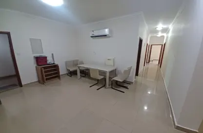 شقة - 3 غرف نوم - 3 حمامات للايجار في شارع النصر - النصر - الدوحة