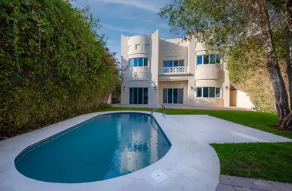 Villa - 4 Bedrooms - 6 Bathrooms for rent in West Gate - West Bay Lagoon - Doha