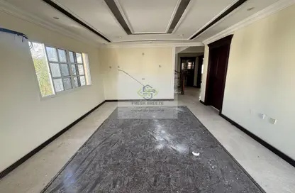 Villa - 3 Bedrooms - 3 Bathrooms for rent in Al Nasr Street - Al Nasr - Doha