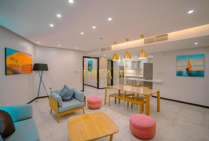 945511 - Property Image 2