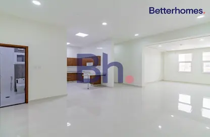 شقة - 3 غرف نوم - 3 حمامات للايجار في شارع الوعب - الوعب - الدوحة