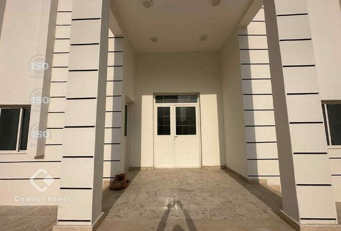 925249 - Property Image 3