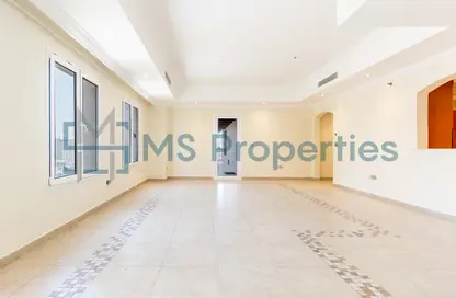 Apartment - 3 Bedrooms - 5 Bathrooms for rent in West Porto Drive - Porto Arabia - The Pearl Island - Doha
