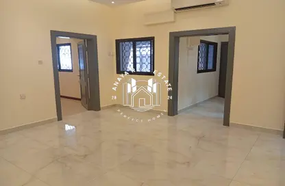 Apartment - 3 Bedrooms - 3 Bathrooms for rent in Bin Omran - Fereej Bin Omran - Doha Apartment - 3 Bedrooms - 3 Bathrooms for rent in Bin Omran - Fereej Bin Omran - Doha