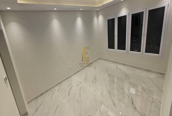 953787 - Property Image 3