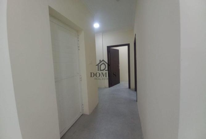 976472 - Property Image 3