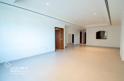Apartment - 1 Bedroom - 2 Bathrooms for rent in West Porto Drive - Porto Arabia - The Pearl Island - Doha