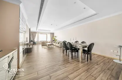 Apartment - 1 Bedroom - 2 Bathrooms for rent in West Porto Drive - Porto Arabia - The Pearl Island - Doha