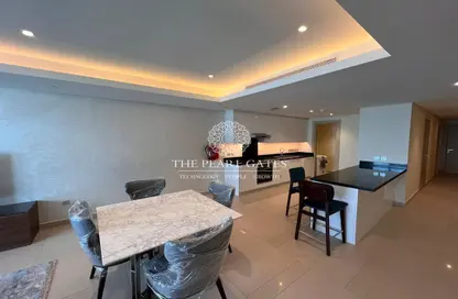 Apartment - 1 Bedroom - 3 Bathrooms for rent in Abraj Bay - Abraj Quartiers - The Pearl Island - Doha