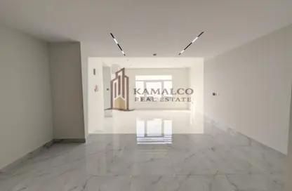 Apartment - 2 Bedrooms - 2 Bathrooms for rent in Madinat Khalifa North - Madinat Khalifa - Doha
