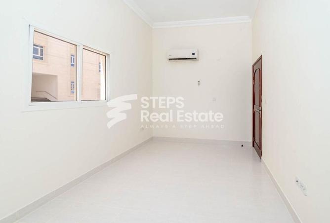 949776 - Property Image 3