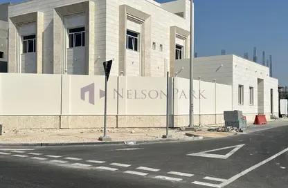 Villa - 7 Bedrooms - 7 Bathrooms for sale in Al Wukair - Al Wukair - Al Wakra