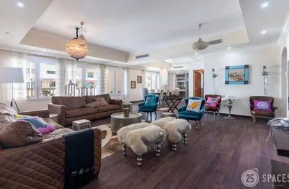 شقة - 3 غرف نوم - 4 حمامات للايجار في طريق بورتو الغربي - بورتو أرابيا - جزيرة اللؤلؤة - الدوحة