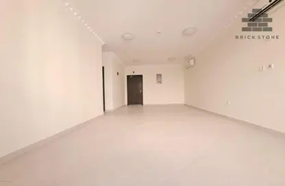 شقة - 2 غرف نوم - 2 حمامات للايجار في منتزه 70 - المنتزه - الدوحة