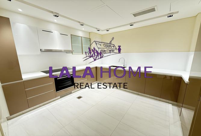 916491 - Property Image 2
