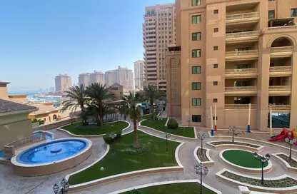 شقة - 2 غرف نوم - 2 حمامات للايجار في برج 10 - بورتو أرابيا - جزيرة اللؤلؤة - الدوحة