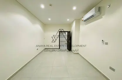 Apartment - 3 Bedrooms - 3 Bathrooms for rent in Fereej Bin Mahmoud - Doha