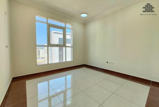 973218 - Property Image 2