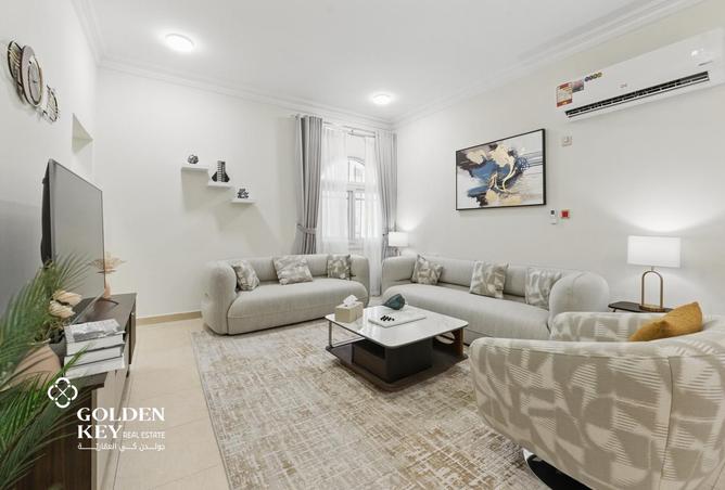 897042 - Property Main Image
