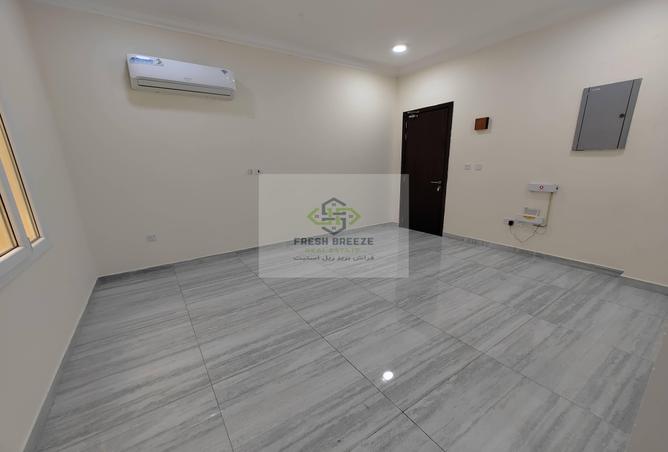 995043 - Property Main Image