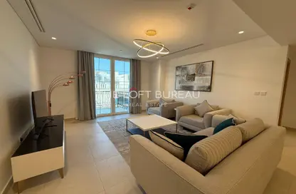 Apartment - 1 Bedroom - 2 Bathrooms for rent in Floresta Gardens - Floresta Gardens - The Pearl Island - Doha