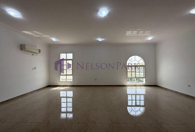 955380 - Property Main Image