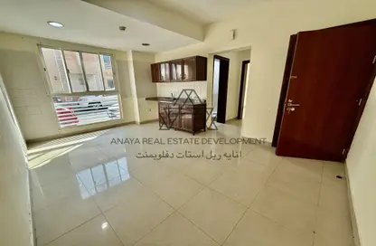 شقة - غرفة نوم - 1 حمام للايجار في شارع المطار القديم - طريق المطار القديم - الدوحة