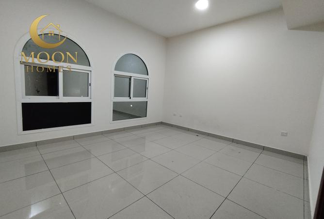 928677 - Property Image 3