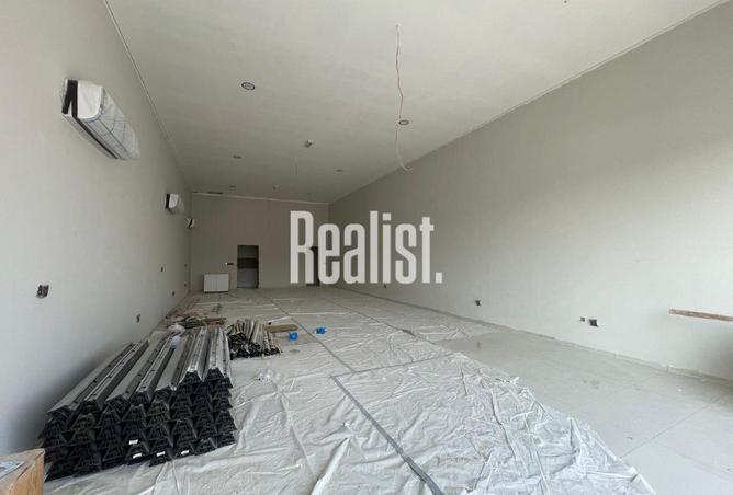 998543 - Property Image 3