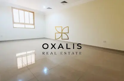 Apartment - 2 Bedrooms - 2 Bathrooms for rent in Al Sadd - Al Sadd - Doha
