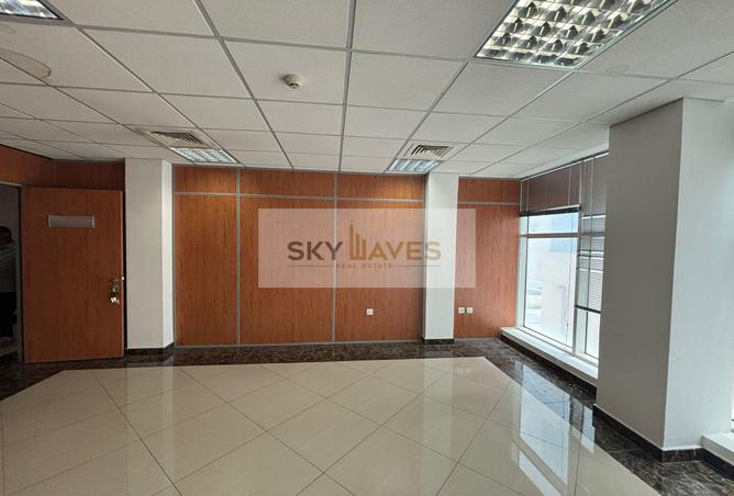 937200 - Property Image 3