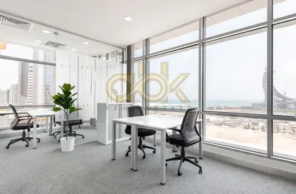 Office Space - Studio - 1 Bathroom for rent in Marina Tower 21 - Marina District - Lusail