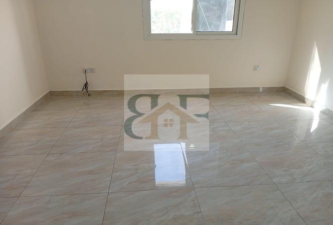 1000960 - Property Image 3