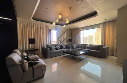 Apartment - 3 Bedrooms - 5 Bathrooms for rent in East Porto Drive - Porto Arabia - The Pearl Island - Doha