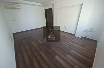 Apartment - 2 Bedrooms - 2 Bathrooms for rent in Al Sadd Road - Al Sadd - Doha