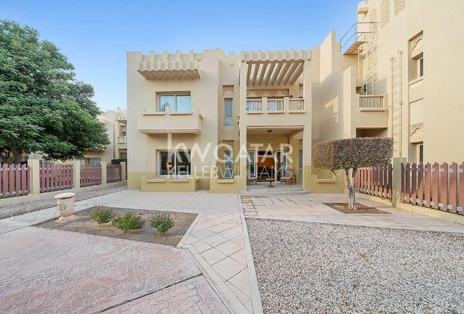 970365 - Property Image 2