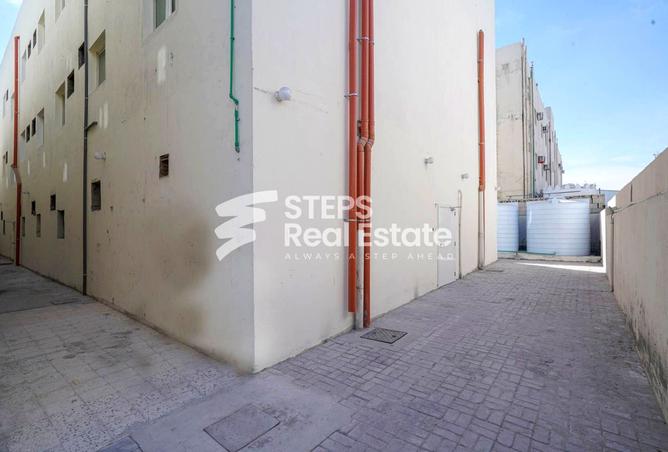 950089 - Property Image 3