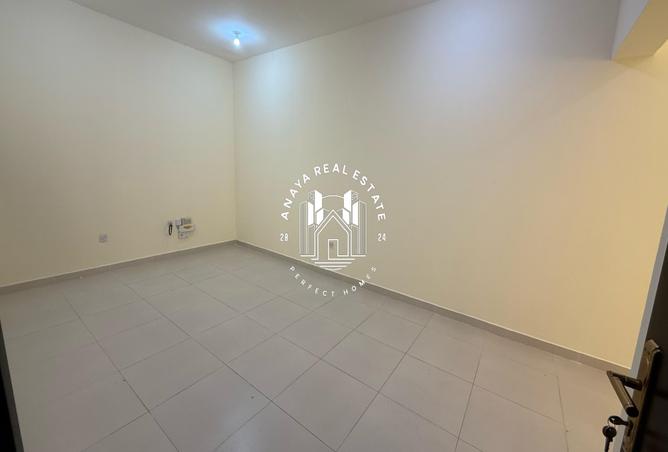 957775 - Property Image 2