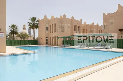 Villa - 4 Bedrooms - 5 Bathrooms for rent in West Bay Lagoon - Doha