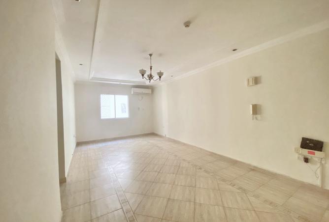 968728 - Property Image 3