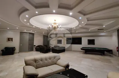 Apartment - 2 Bedrooms - 2 Bathrooms for rent in Al Mansoura - Al Mansoura - Doha