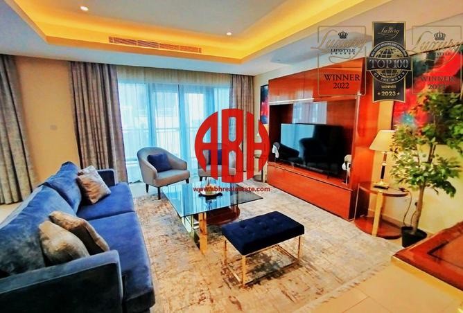 1004352 - Property Image 2