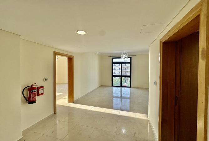 938847 - Property Image 2