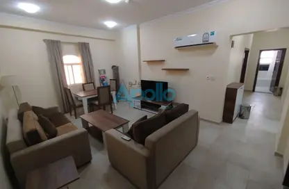 Apartment - 2 Bedrooms - 4 Bathrooms for rent in Al Nasr - Doha