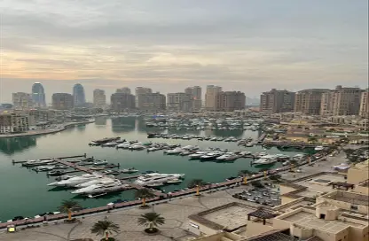 Apartment - 1 Bedroom - 2 Bathrooms for rent in East Porto Drive - Porto Arabia - The Pearl Island - Doha