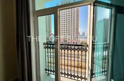 Apartment - 1 Bedroom - 2 Bathrooms for sale in Floresta Gardens - Floresta Gardens - The Pearl Island - Doha